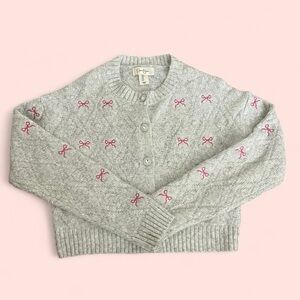 Gray Sweater with Pink Accents